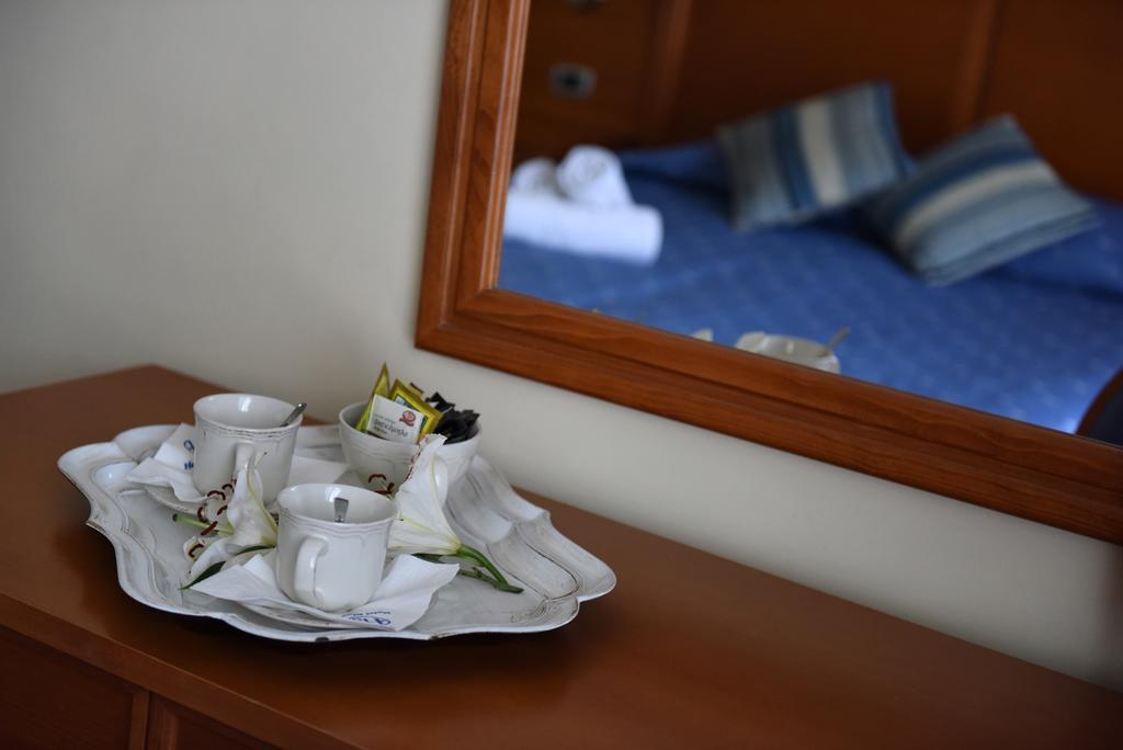 Blue Sea Hotel Mytilíni Zewnętrze zdjęcie
